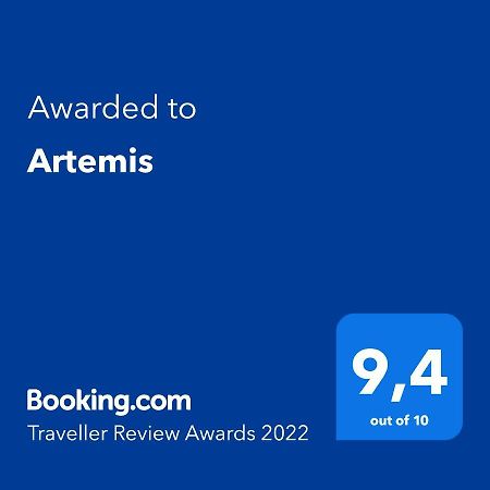 Artemis Hotel Karpenísion Екстериор снимка
