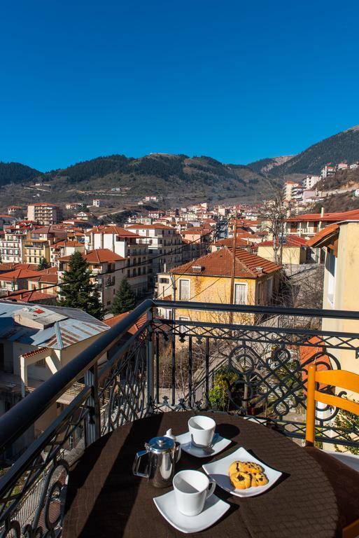 Artemis Hotel Karpenísion Екстериор снимка