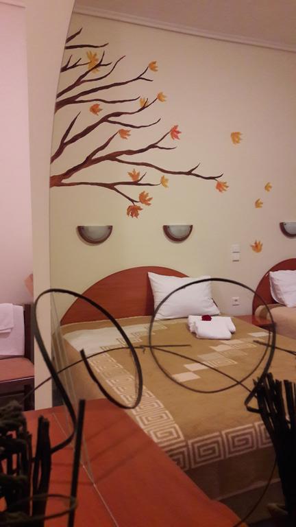 Artemis Hotel Karpenísion Екстериор снимка
